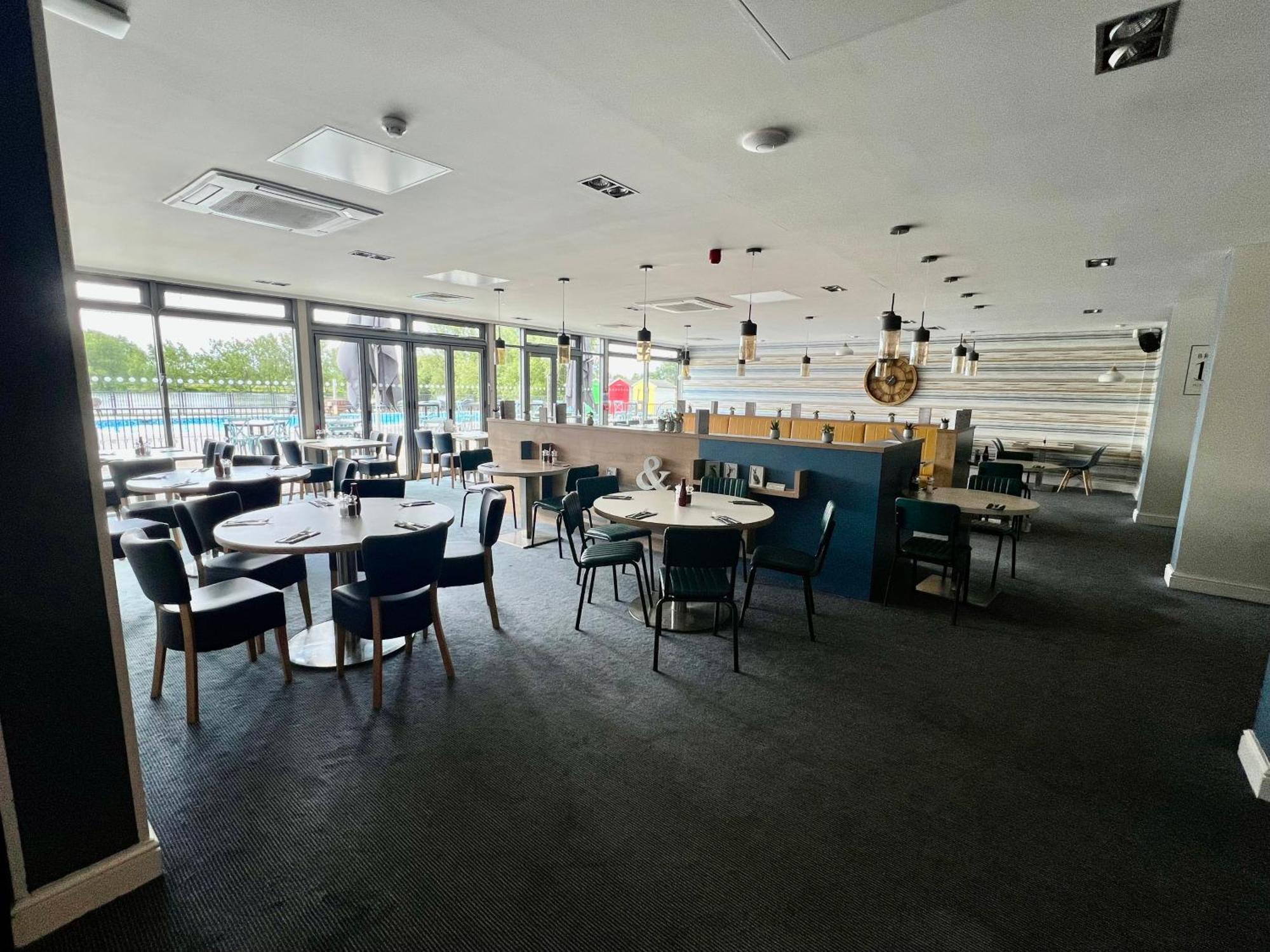 Reeds View Holiday Lodge 사우스 체르니 외부 사진